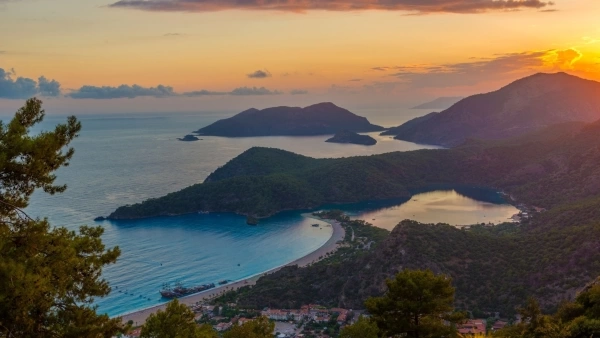 paragliding_in_fethiye_(1).jpg