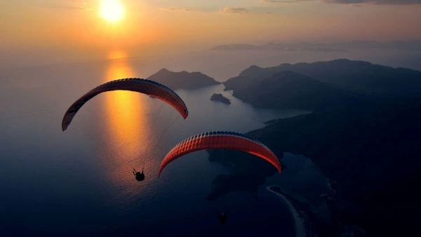 paragliding_in_fethiye_(2).jpg